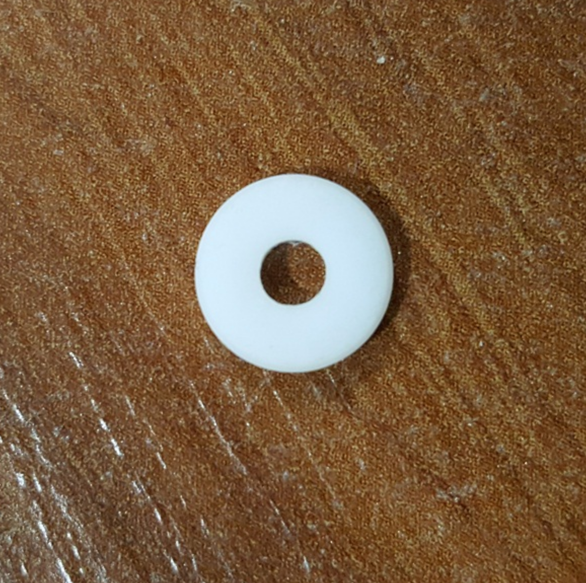 Reinforced gasket for Co2 charger